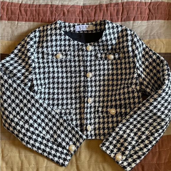 LUXE FUSION 2 PIECE SKIRT SET SIZE SMALL - Picture 2 of 7